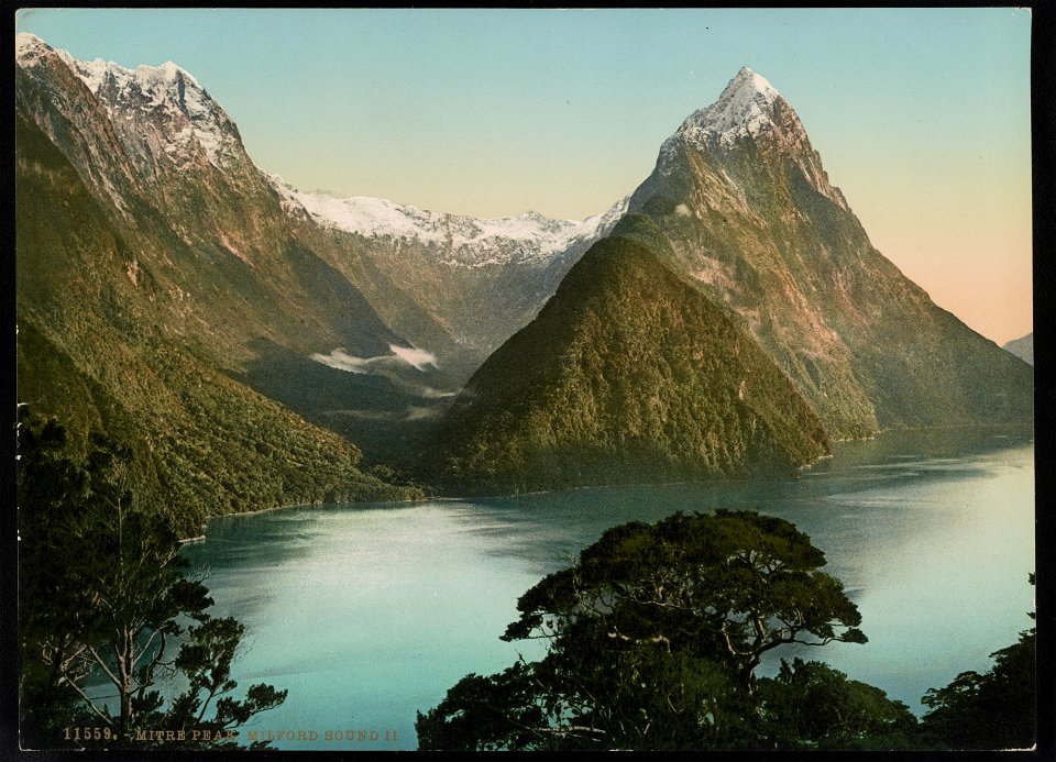 Mitre Peak. Milford Sound II LCCN2017658062