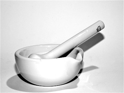 Mortar and pestle-laboratory1