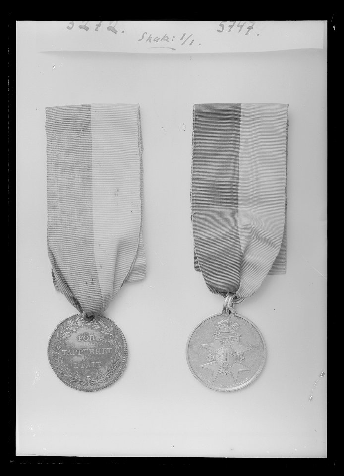 Medalj För Tapperhet i fält - Livrustkammaren - 555