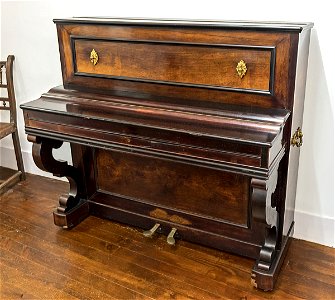 Musée du Vieux Toulouse - Piano du compositeur Louis Deffès
