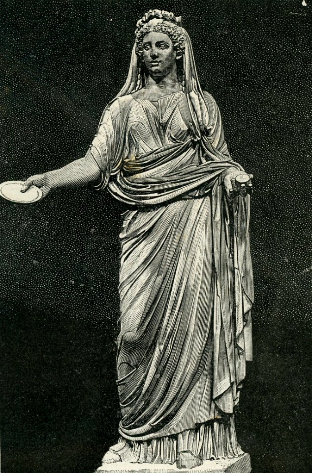 Napoli Museo Nazionale Livia in costume di sacerdotessa