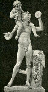 Napoli Museo Nazionale Fauno che porta Bacco sopra le spalle