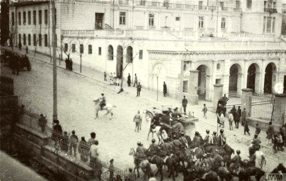 National Army of the Azerbaijan Democratic Republic marching in Baku