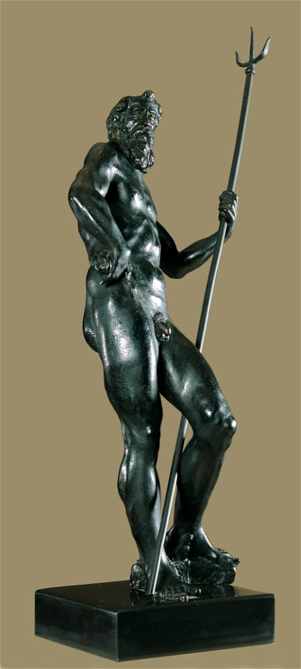 Neptuno con tridente - Anónimo