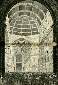 Milano. – La galleria Vittorio Emanuele, illuminata
