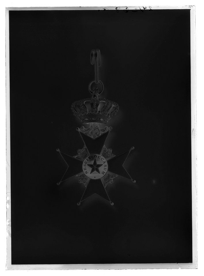 Nordstjärneorden kors kmstk - Livrustkammaren - 9152-negative