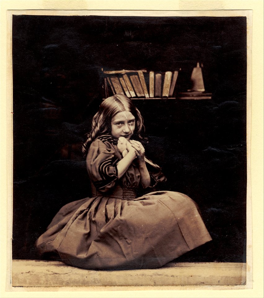 Oscar Rejlander - Girl with dove - Google Art Project