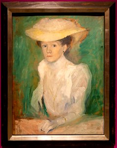 Ottilie Macke mit weißer Bluse DSC1282