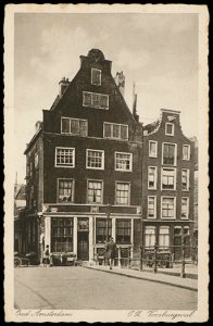 Oudezijds Voorburgwal 12-14. Uitgave N.V. Luxe Papierwarenhandel v.h. Roukes & Erhart, Baarn, Afb PBKD00321000004