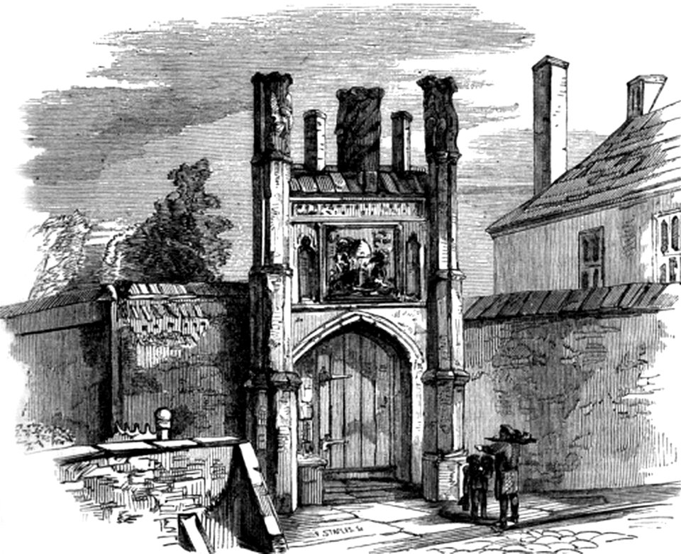 P181-Entrance to Wolsey's College, Ipswitch