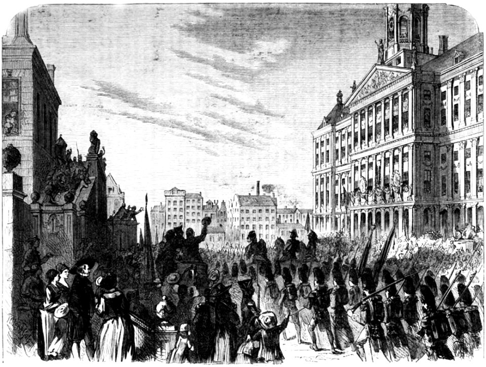 P211 FRENCH TROOPS IN AMSTERDAM