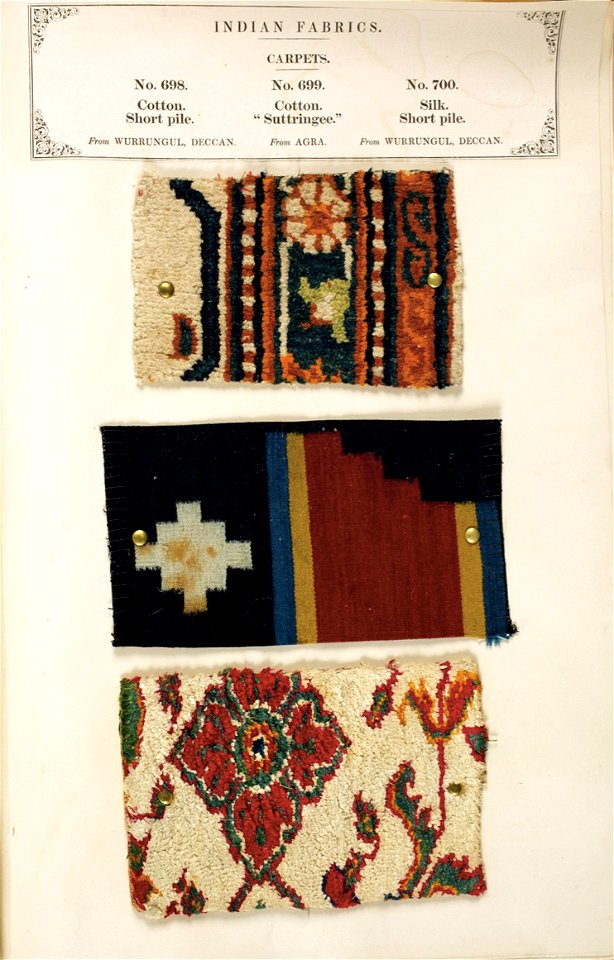 Carpets n°698, n°699, n°700 cropped
