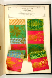 Figured silks n°618, n°619