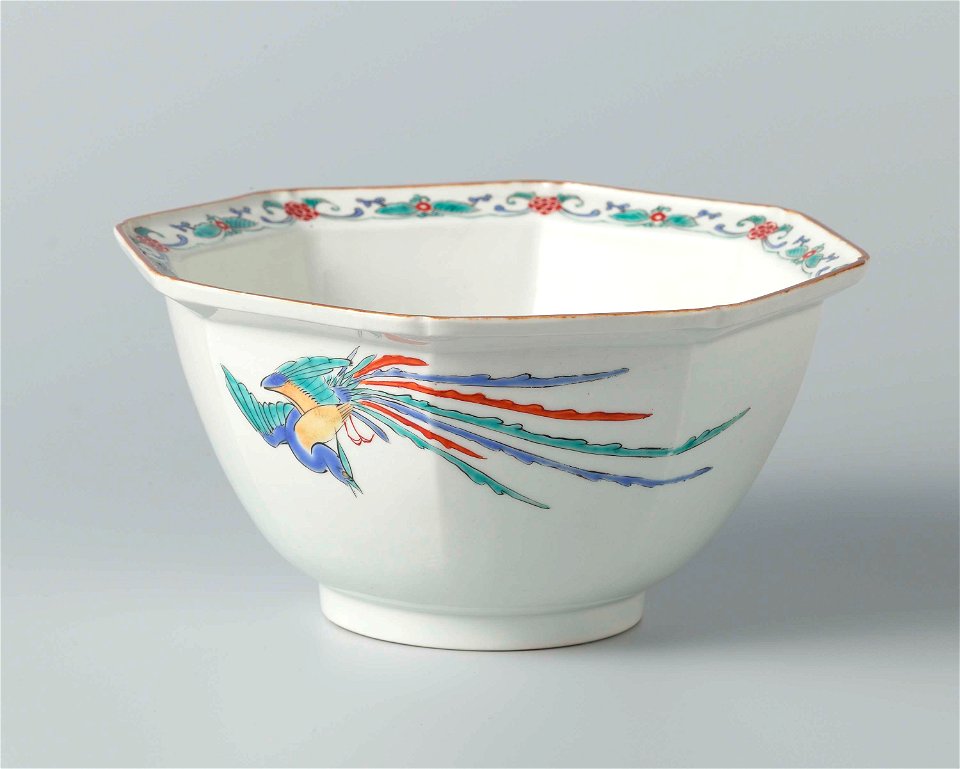 Octagonal bowl with prunus