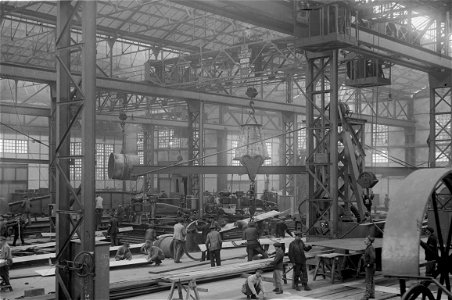 Officina navale, interno, Livorno 1917 - san dl SAN IMG-00001351
