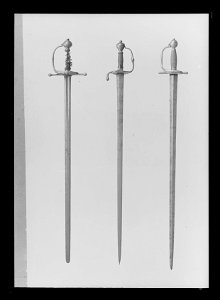 Officersvärja som tillhört Karl X Gustav, Sverige ca 1640-1660 - Livrustkammaren - 61186