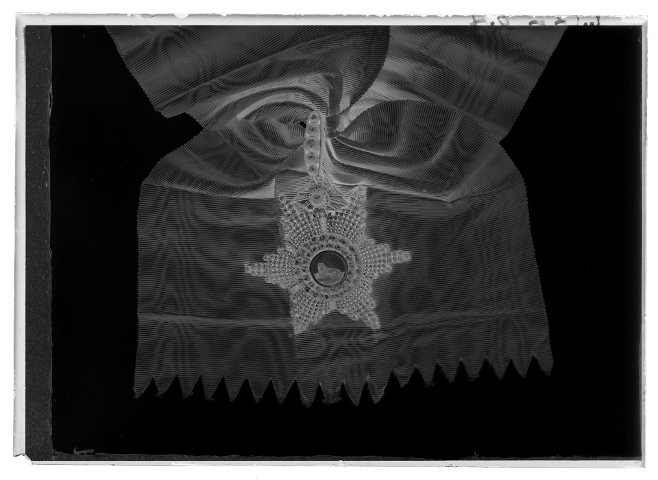 Ordenstecken, II klass Lejon- och Solorden, Persien, för utlänningar - Livrustkammaren - 18587-negative