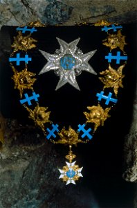 Ordenstecken, Serafimerorden, Sverige, den ursprungliga modellen från 1748, kronan 1800-tal - Livrustkammaren - 39240