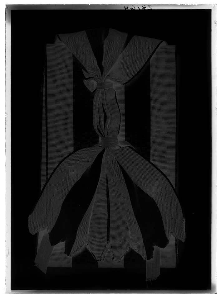 Ordensband 1 kl. S:t Georgsorden (militäriska Georgs- eller Wojenij-orden), Ryssland - Livrustkammaren - 60475-negative