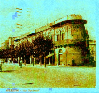 Palazzetto Coppedé dall'angolo arrontondato all'incrocio con la via Cardines (Gino Coppedè) 30
