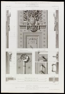 Panthéon - Petites portes. Église Sainte-Geneviève (Panthéon) à Paris. Face principale (phbw10 0863)