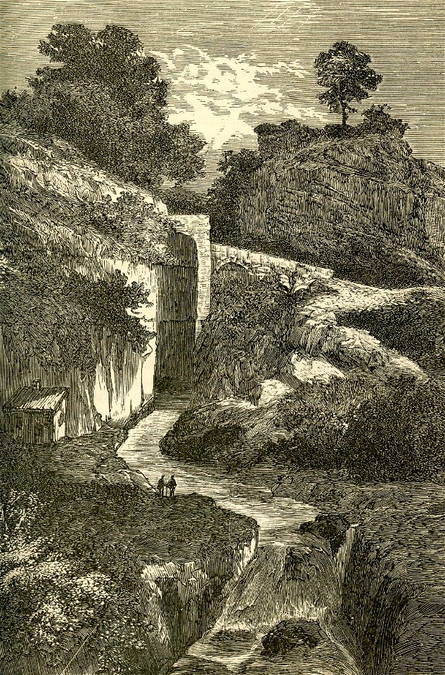 Parte dell’emissario del prosciugamento del lago Fucino