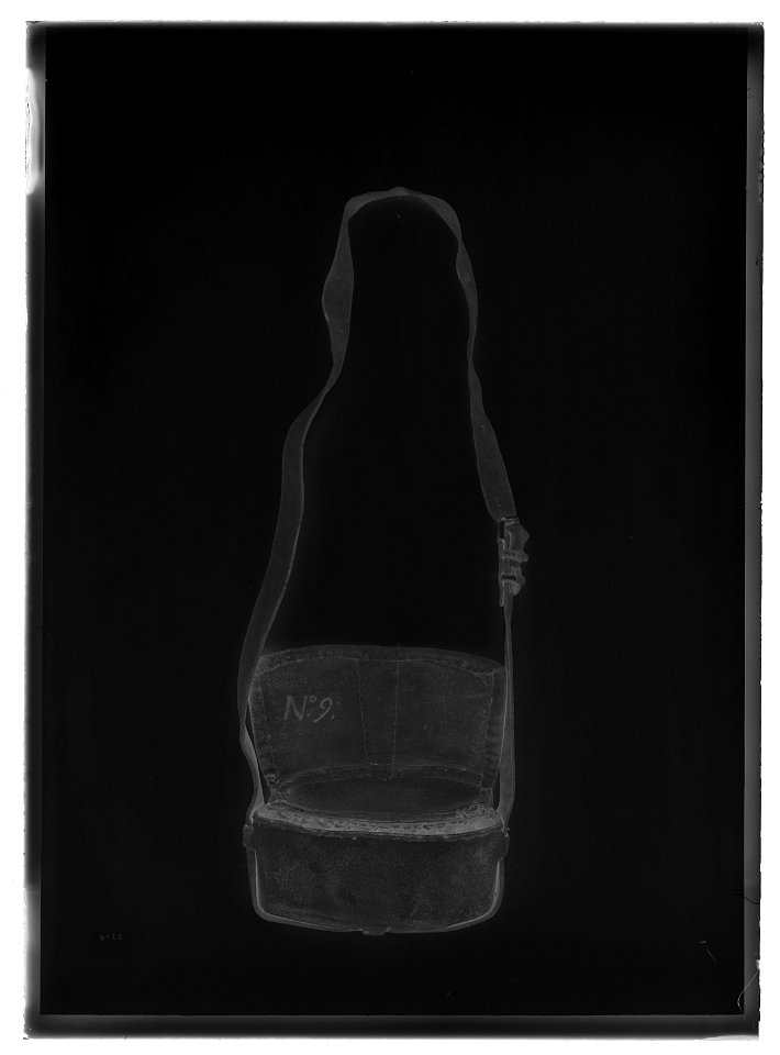 Patronväska - Livrustkammaren - 77990-negative