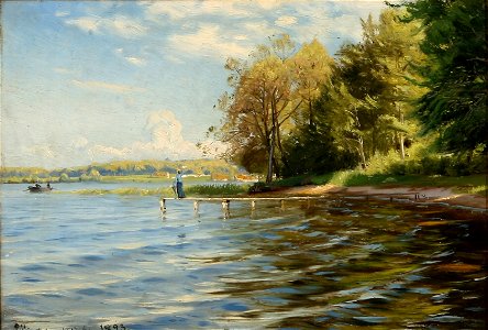 Peder Mønsted - Sommerdag ved Esrum Sø nær Nødebo med en kvinde, der vinker fra badebroen (1893)