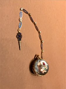 Pendant watch with fly
