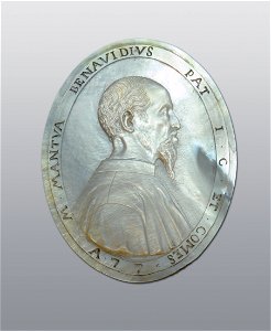 Perlmutt-Medaillon Amerbach Kabinett HMB 1904-496 c1370