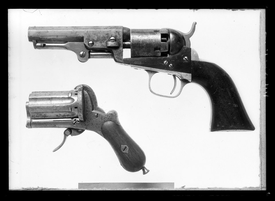 Pepperboxrevoler för patron med stiftantändning, s.k - Livrustkammaren - 61384