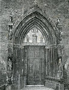 Pesaro porta della chiesa di San Domenico