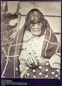 Photo of a Moriori woman, Canterbury Museum, 2016-01-27