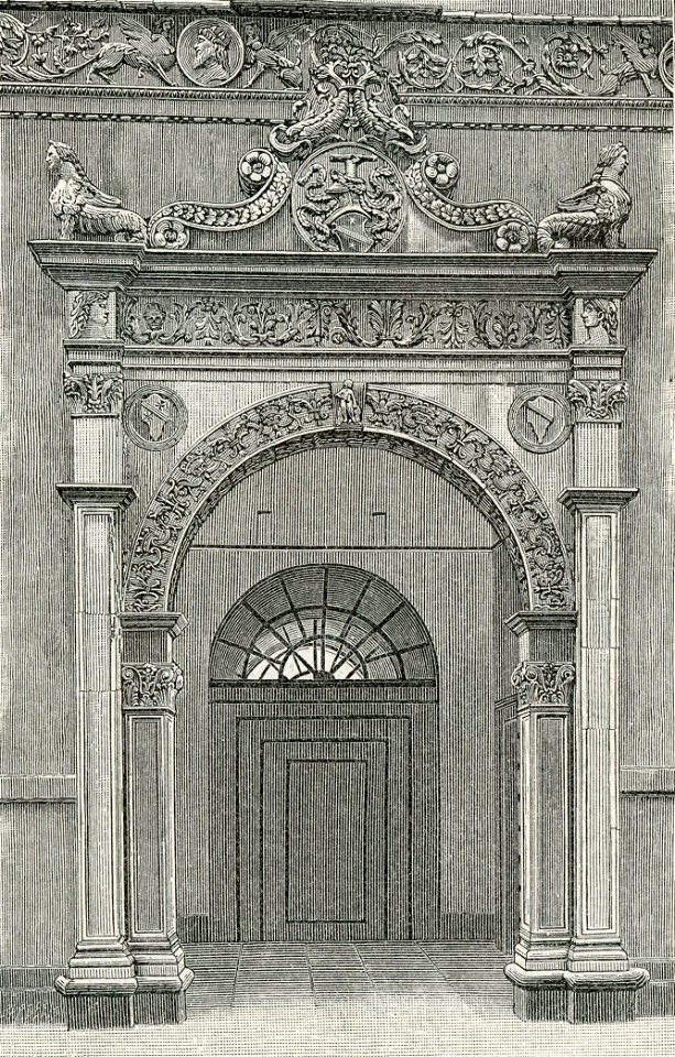 Piacenza porta del Palazzo Scotti