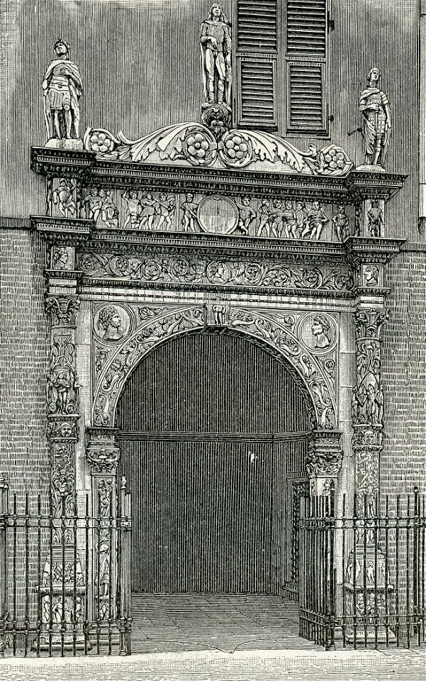Piacenza porta maggiore del Palazzo dei Tribunali