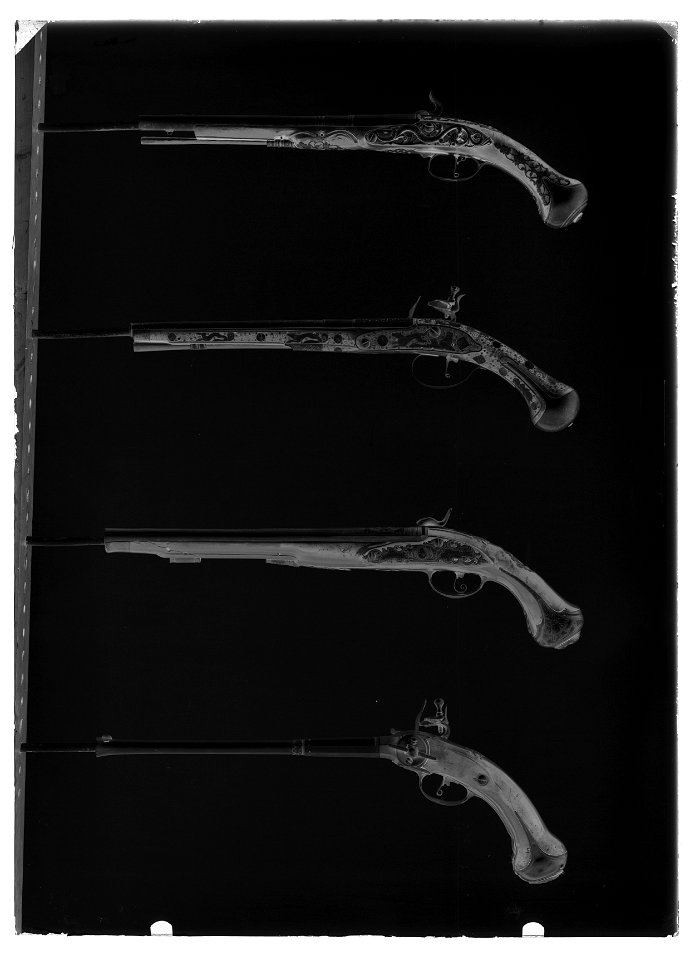 Pistoler - Livrustkammaren - 43102-negative