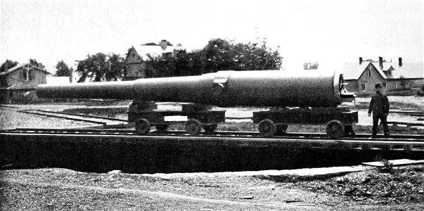 PSM V51 D168 Twelve inch cannon with closed breech mechanism