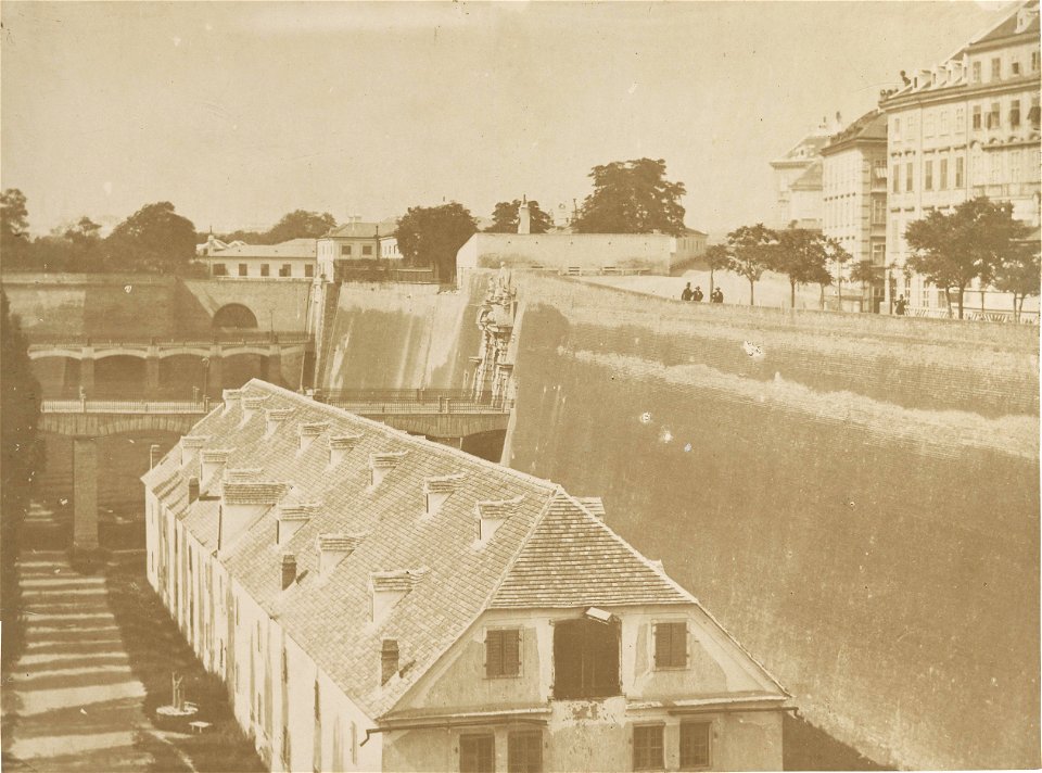 Pulvermagazin und Zufahrtsbrücken zum Alten und Neuen Kärntnertor 1858