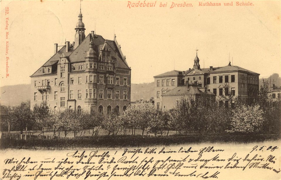 Radebeul, Sachsen - Rathaus und Schule (Zeno Ansichtskarten)