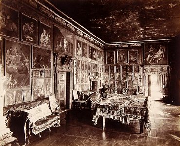 Podhorce Sala Zielona