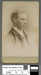 Portrait of Arthur Edward Moss (4670417)