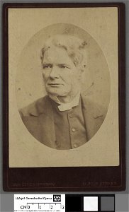 Portrait of Dr. Owen Thomas (4671501)