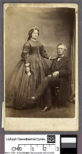 Portrait of John Hartley with his wife (4670270)