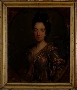 Portrait-de-dame-anonyme-musee-d-art-et-d-histoire-de-saint-brieuc-doc-233-cropped