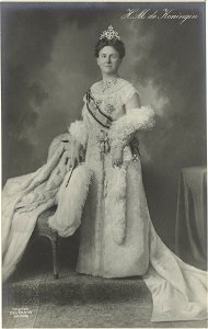 Portret van Wilhelmina, koningin der Nederlanden