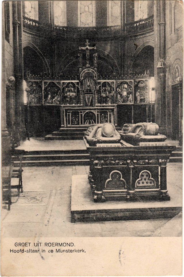 Postcard Groet uit Roermond, Hoofd-altaar in de Munsterkerk recto