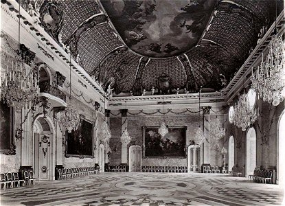 Potsdam - Neues Palais - Marmorsaal - cropped