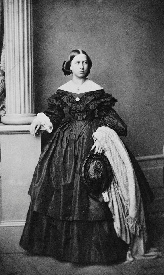 Princess Anna of Hesse and by Rhine