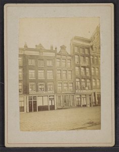 Prins Hendrikkade 22-25 (v.r.n.l.), Afb ANWZ00377000001