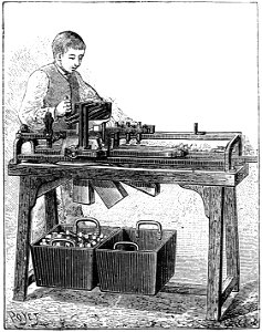 PSM V31 D657 Cork square cutting machine. Free illustration for personal and commercial use.